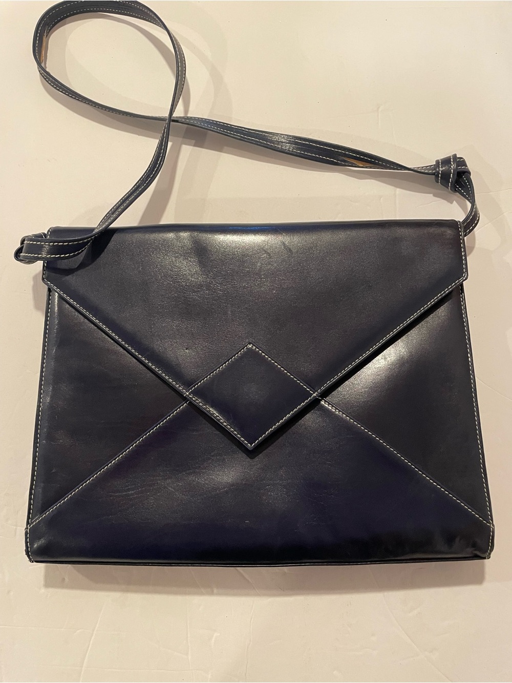 Phyllis Poland Vintage Black Leather Purse Handbag Made in Italy Strap issues